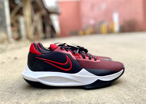 Nike precision 6